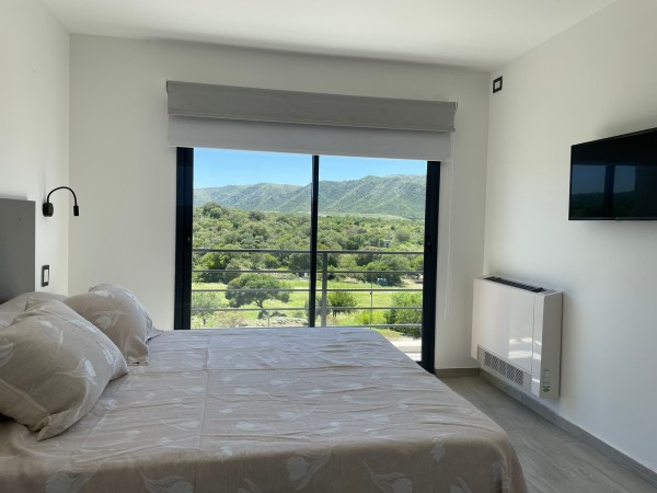 Excepcional Casa 4 Ambientes en Barrio Privado: Malagueño. Tierralta, Cordoba.