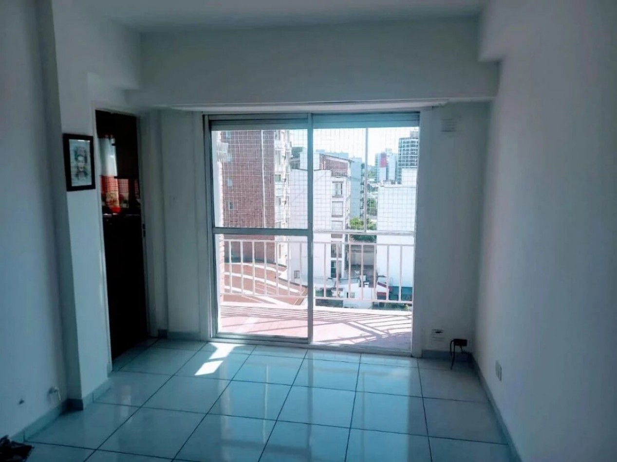 Excelente departamento 2 ambientes. Inmejorable ubicacion