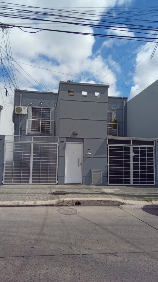 Muy Lindo PH 2 Ambientes con Patio Propio!