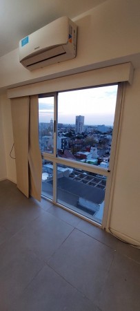 Departamento monoambiente en Lanus Oeste, sobre la calle Alcorta al 200