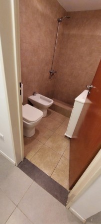 Departamento monoambiente en Lanus Oeste, sobre la calle Alcorta al 200