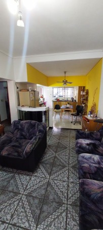 Excelente Casa 3 Amb con Patio, Parrila y Gge P/2 Autos
