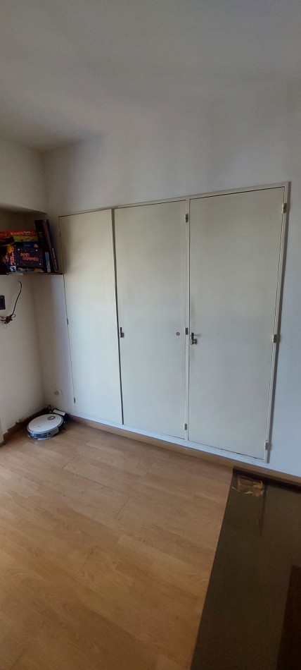 Excelente depto 4 ambientes de 100m2, con dependencia de servicio y 2 balcones