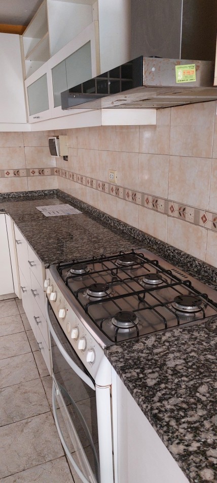 depto 3 ambientes con patio en lanusita 