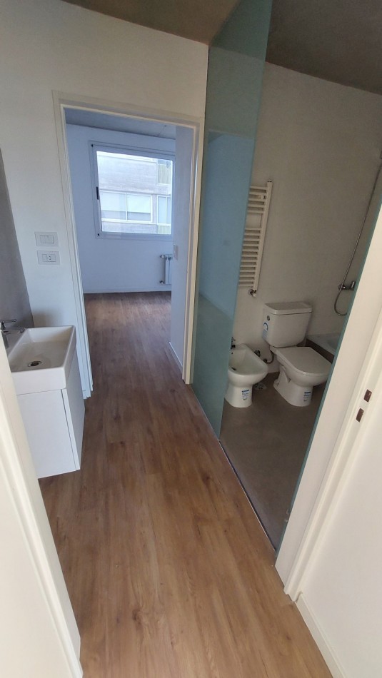 VISITA este 3 amb c/ balcon aterrazado con parrilla y piscina. Sum.  APTO CREDITO