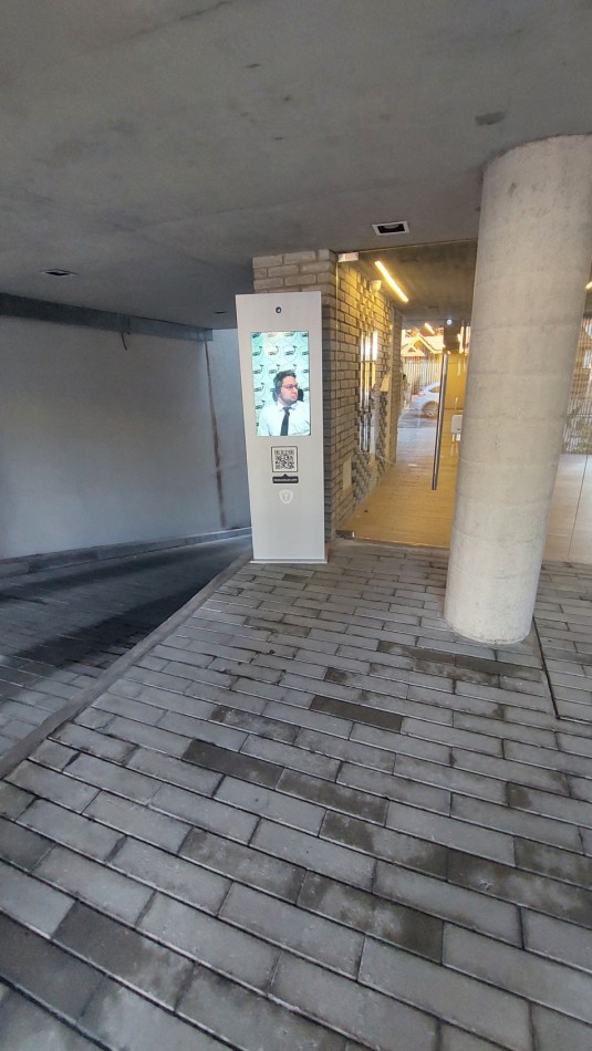 VISITA este 3 amb c/ balcon aterrazado con parrilla y piscina. Sum.  APTO CREDITO