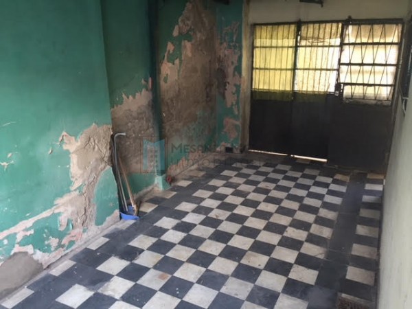 Casa en venta 3 ambientes sobre Hector Noya 3086. Lanús Oeste